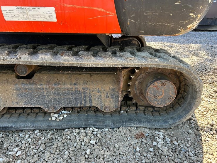 2022-kubota-kx040-4-image-19