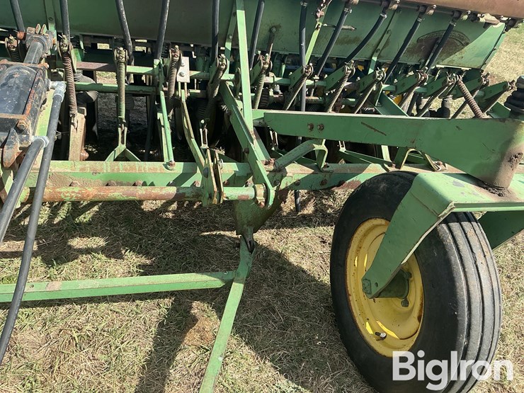 john-deere-model-a-image-12