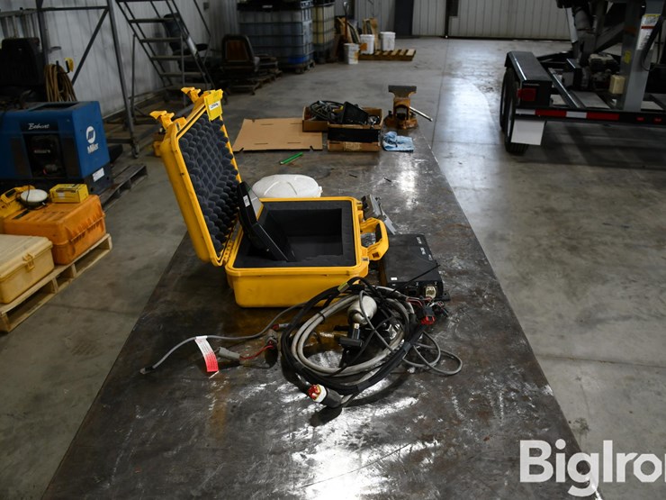 trimble-tmx2050-image-4