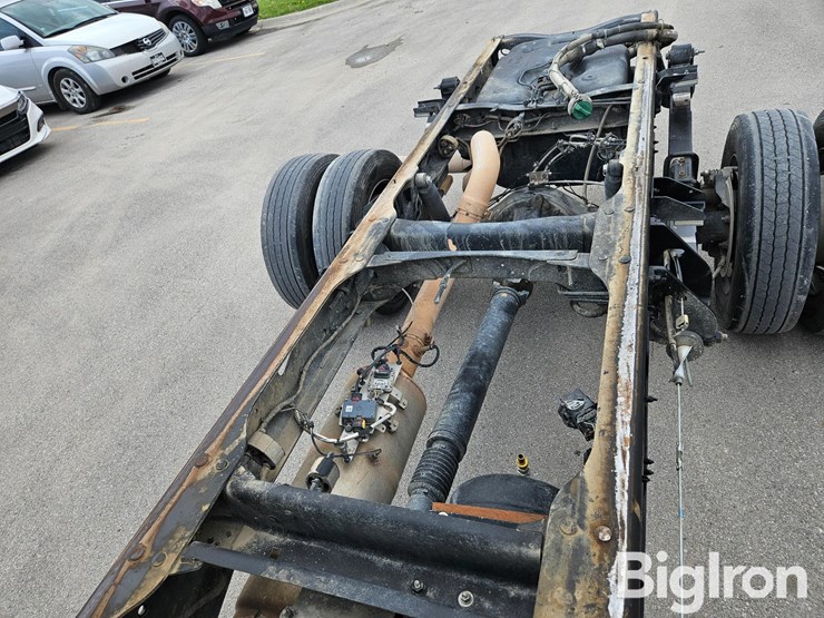 2019-massey-ferguson-730-image-20