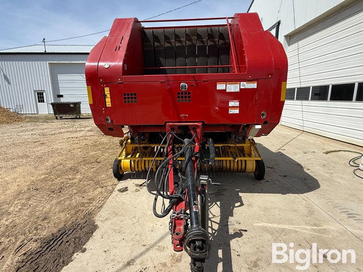 2009-new-holland-br7090-image-2