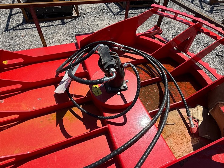 #45356-•-unused-top-cat-hdrc-77"-skid-steer-brush-cutter-hdrc26020502a-image-6
