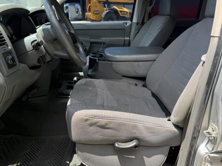 2008-dodge-ram-2500-image-15