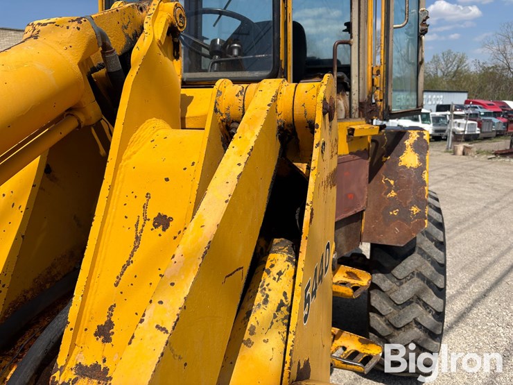 1986-deere-544d-image-18