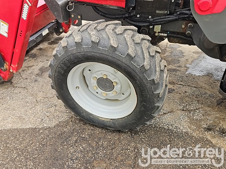 2014-massey-ferguson-1749-image-16