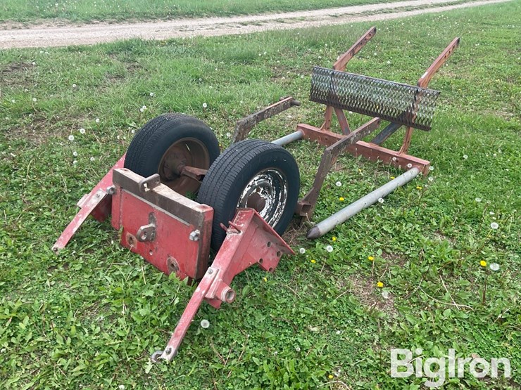 massey-ferguson-175-image-1