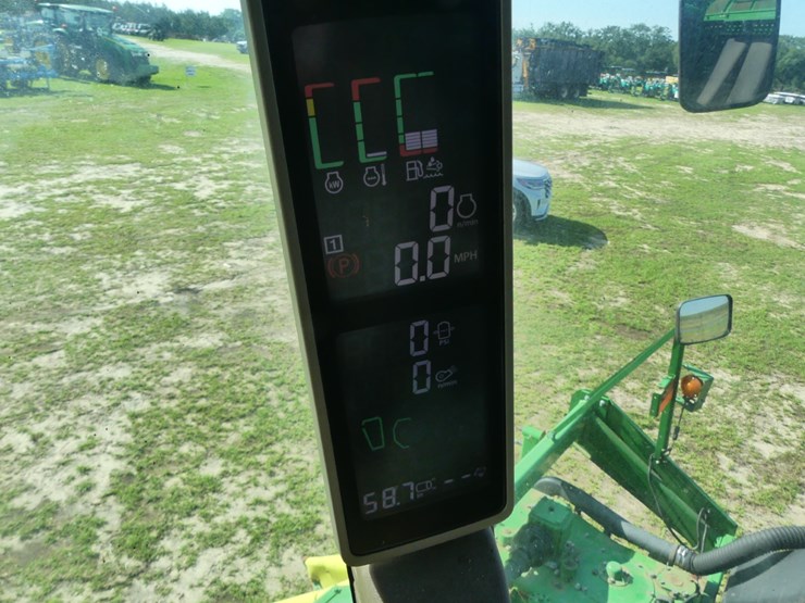 2016-john-deere-cp690-image-19