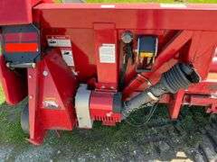 2011-case-ih-3206-image-6