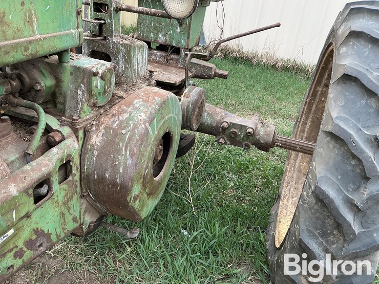 john-deere-b-image-16