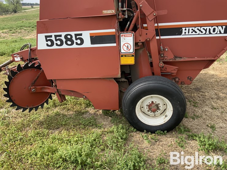 hesston-5585-image-10