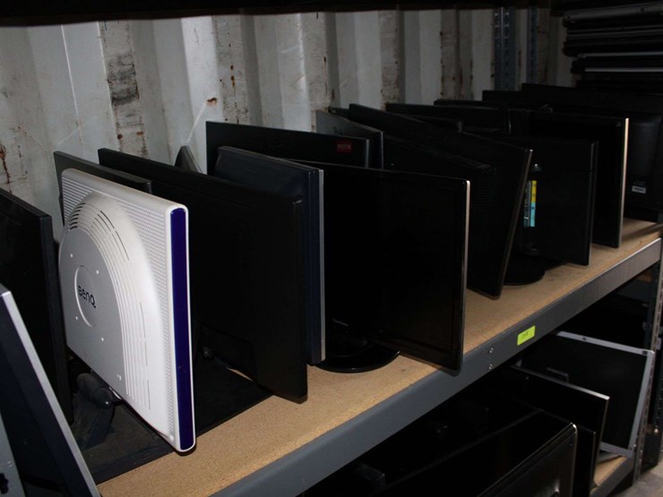 three-shelves-of-flat-screen-monitors-&-one-lg-flat-screen-tv-image-4