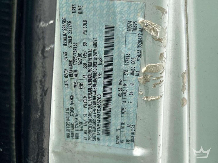 2007-ford-cargo-image-5