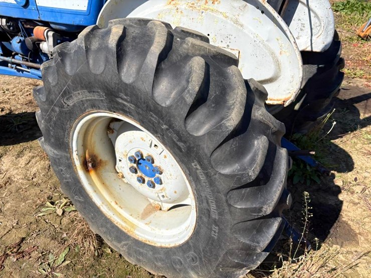 ford-3600-image-9