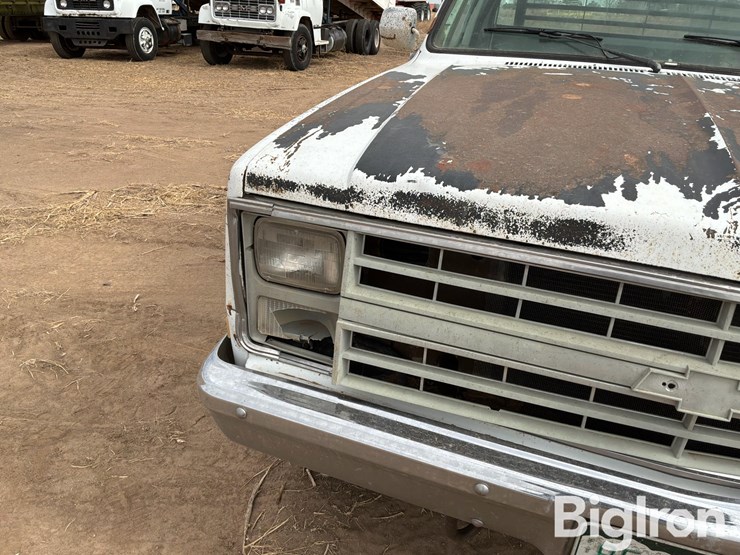 1986-chevrolet-2500-image-19