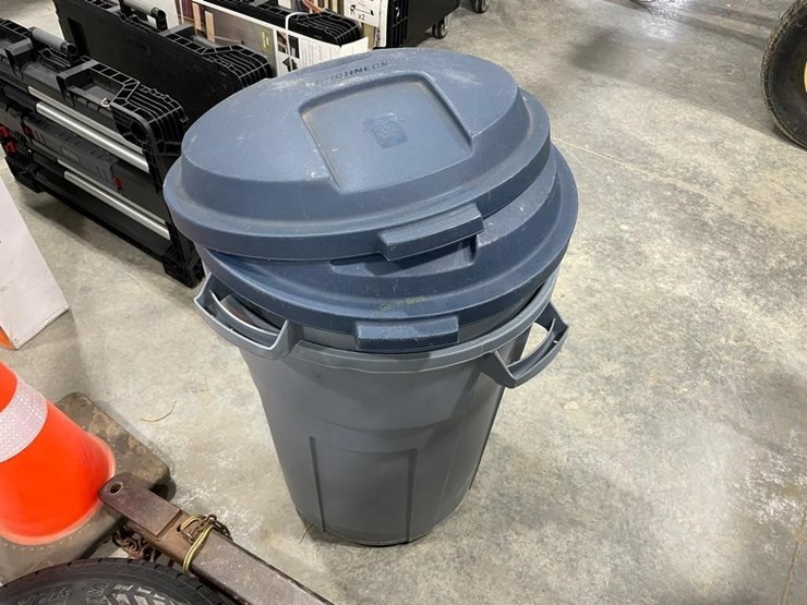 (2)-garbage-cans-image-2