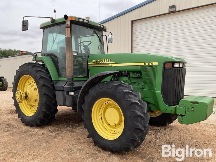 john-deere-8410-image-3