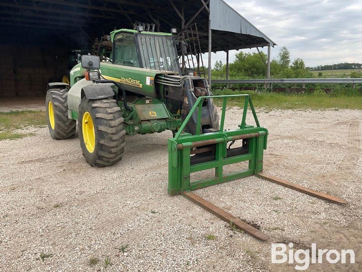 2002-john-deere-3400-image-3