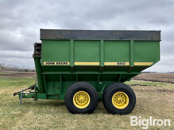 john-deere-650-image-8