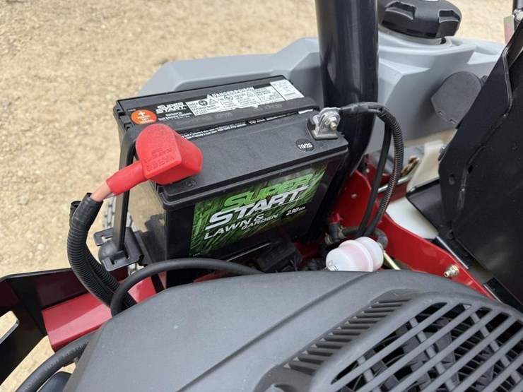 exmark-radius-zero-turn-mower-image-10