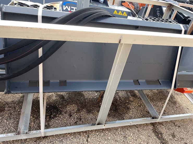 #9029-•-unused-wig-72"-bi-directional-skid-steer-rototiller-(o12)-image-15