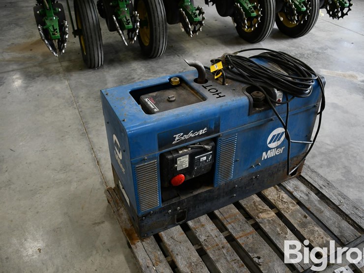 miller-bobcat-225-image-1