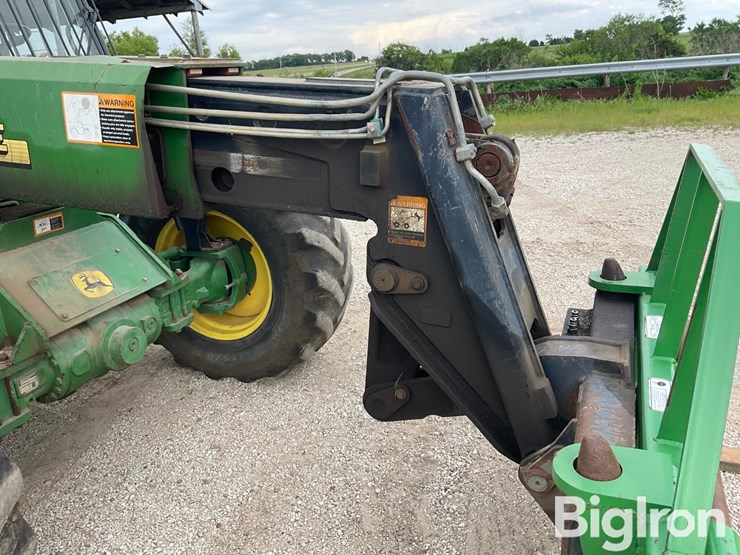 2002-john-deere-3400-image-9