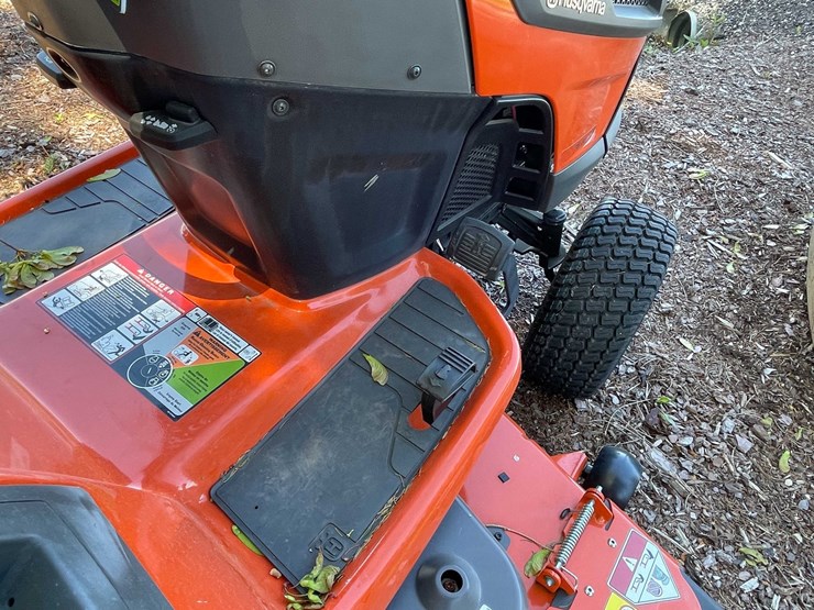 #6929-•-new-husqvarna-riding-lawn-mower-image-9