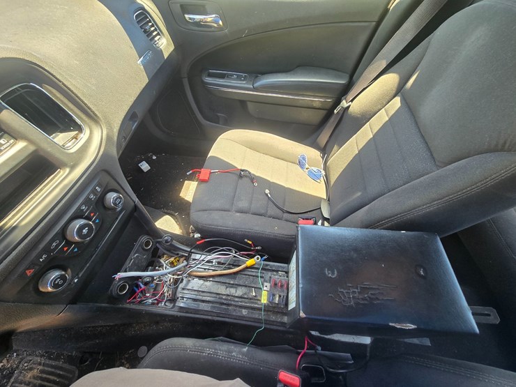 #24339-•-2014-dodge-charger-passenger-car-image-29