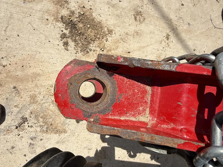 2009-new-holland-br7090-image-10