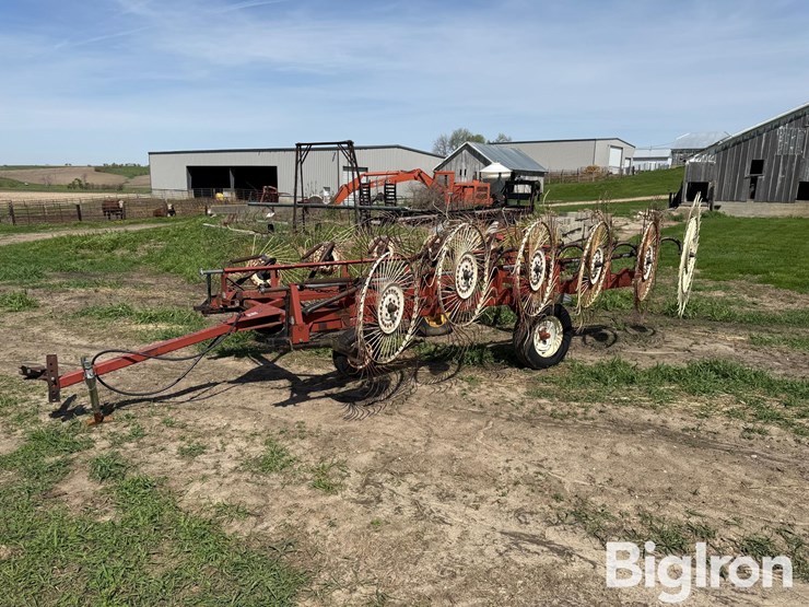 hesston-3981-image-1