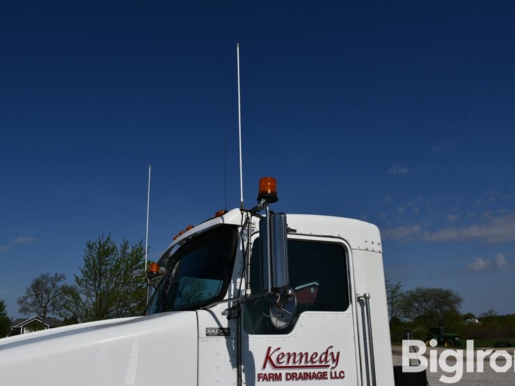 2007-kenworth-t800-image-12