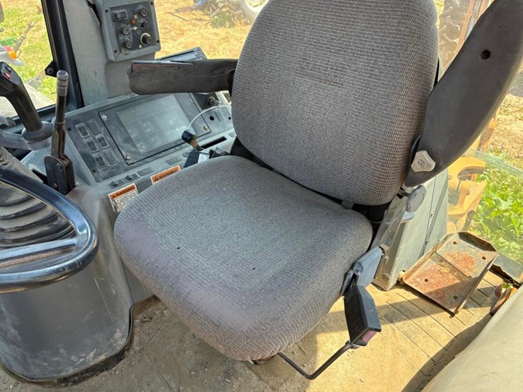 2002-case-590sl-image-22