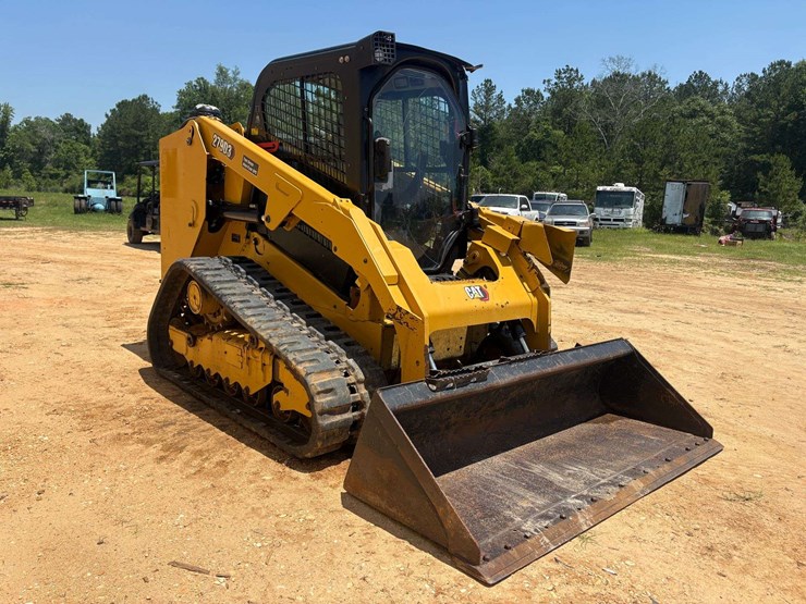 2021-caterpillar-279d3-image-4