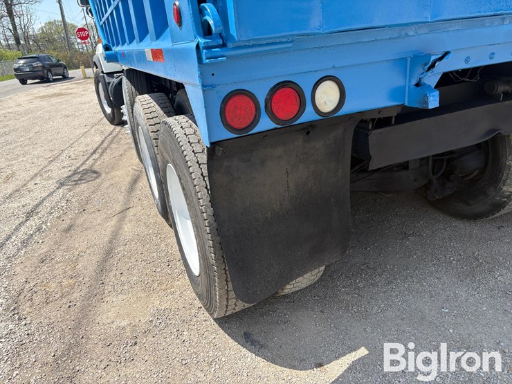 2000-mack-rd600-image-18