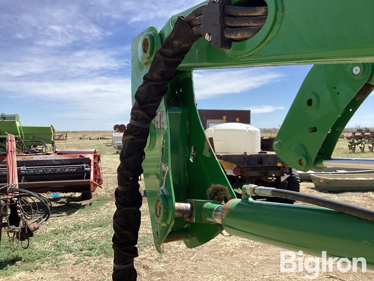 2014-john-deere-h360-image-17