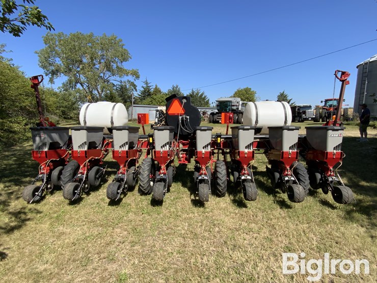 2014-case-ih-1225-image-6