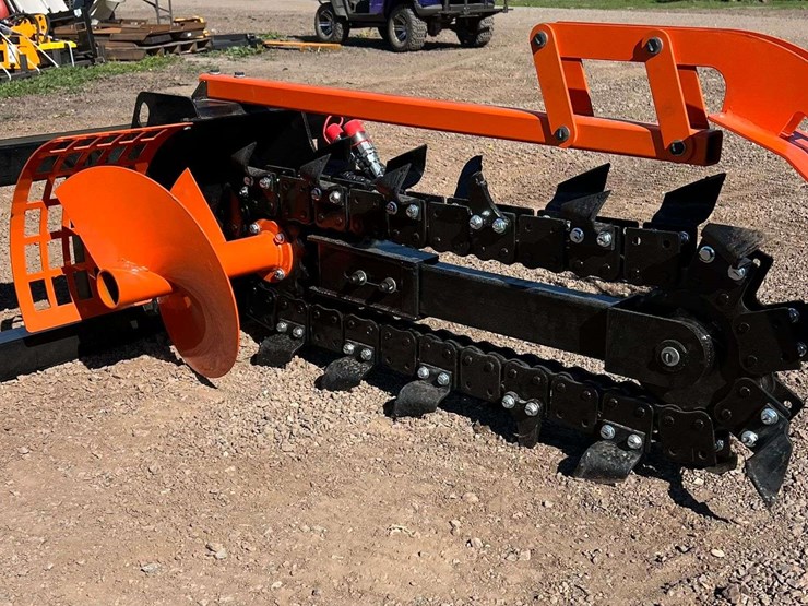 skid-steer-heavy-duty-trencher-(new/unused)-image-1