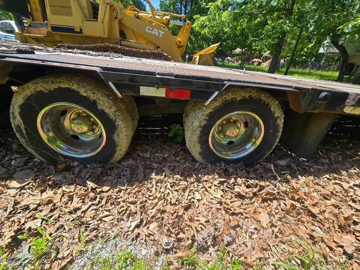 #24321-•-2009-p.j.-35'-flatbed-trailer-image-36