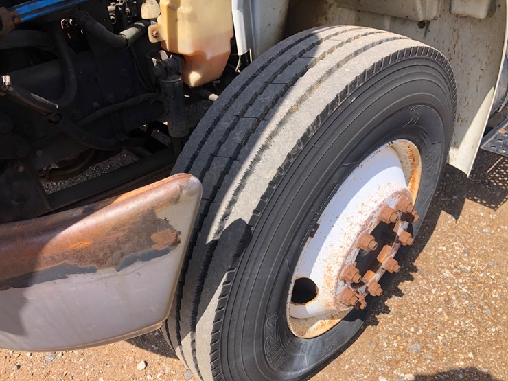 international-durastar-4300-image-4