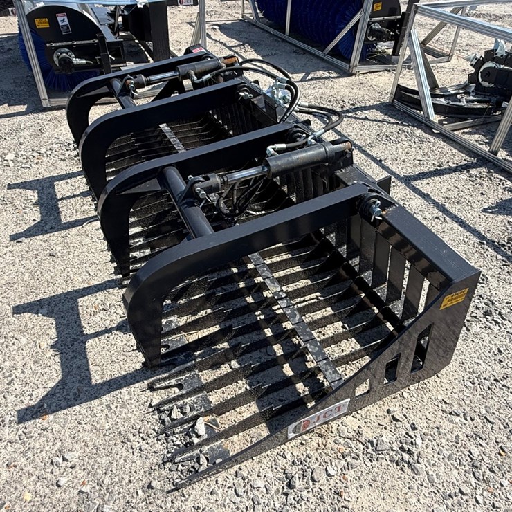 #2038 • Unused JCT Skid Steer Rock Grapple Bucket INV# 45696