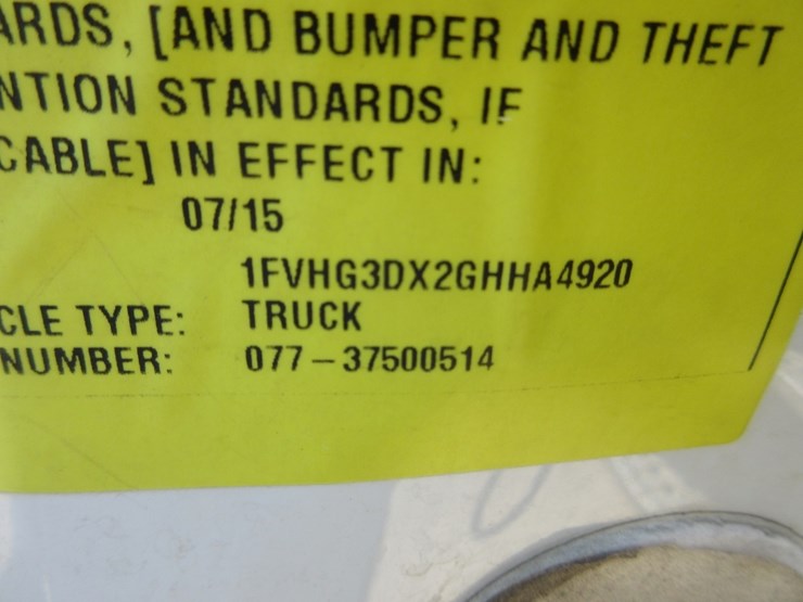 2016-freightliner-114sd-image-43