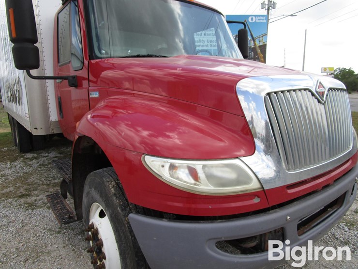 2013-international-durastar-4400-image-15
