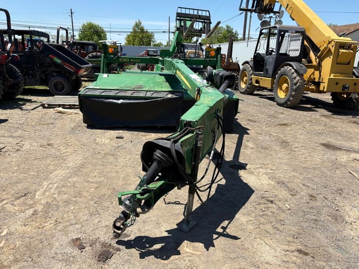 john-deere-630-image-2