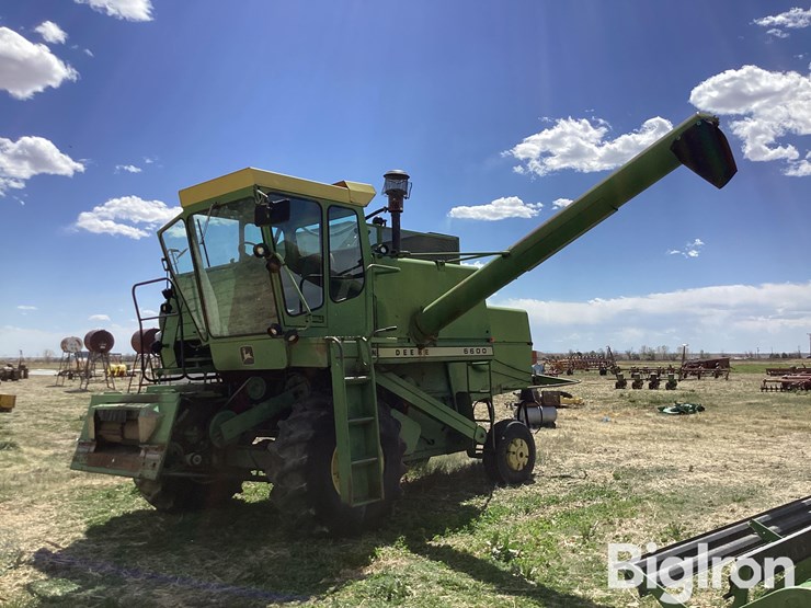 1976-john-deere-6600-image-1
