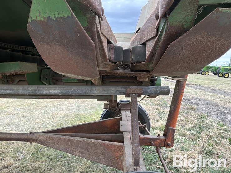 john-deere-453-image-13