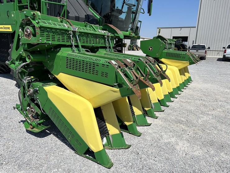2020-john-deere-cs770-image-13