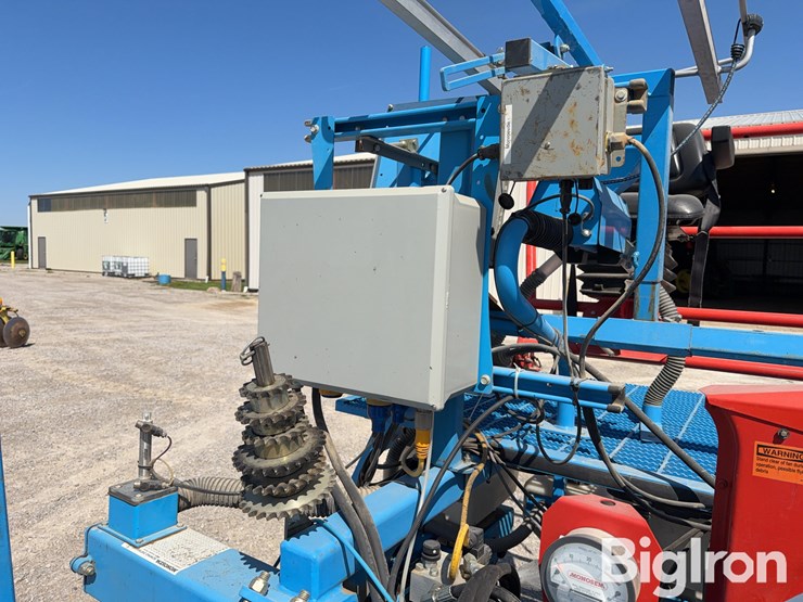 monosem-4-row-research-planter-image-13