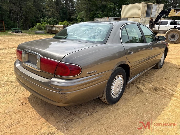2000-buick-le-sabre-custom-sedan-image-2