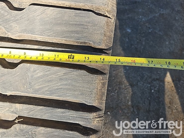 2015-caterpillar-257d-image-14