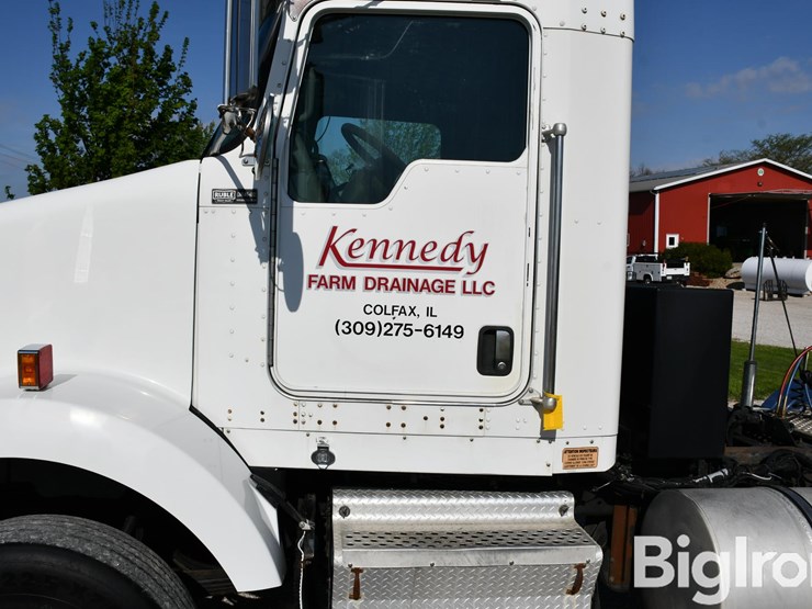 2007-kenworth-t800-image-13